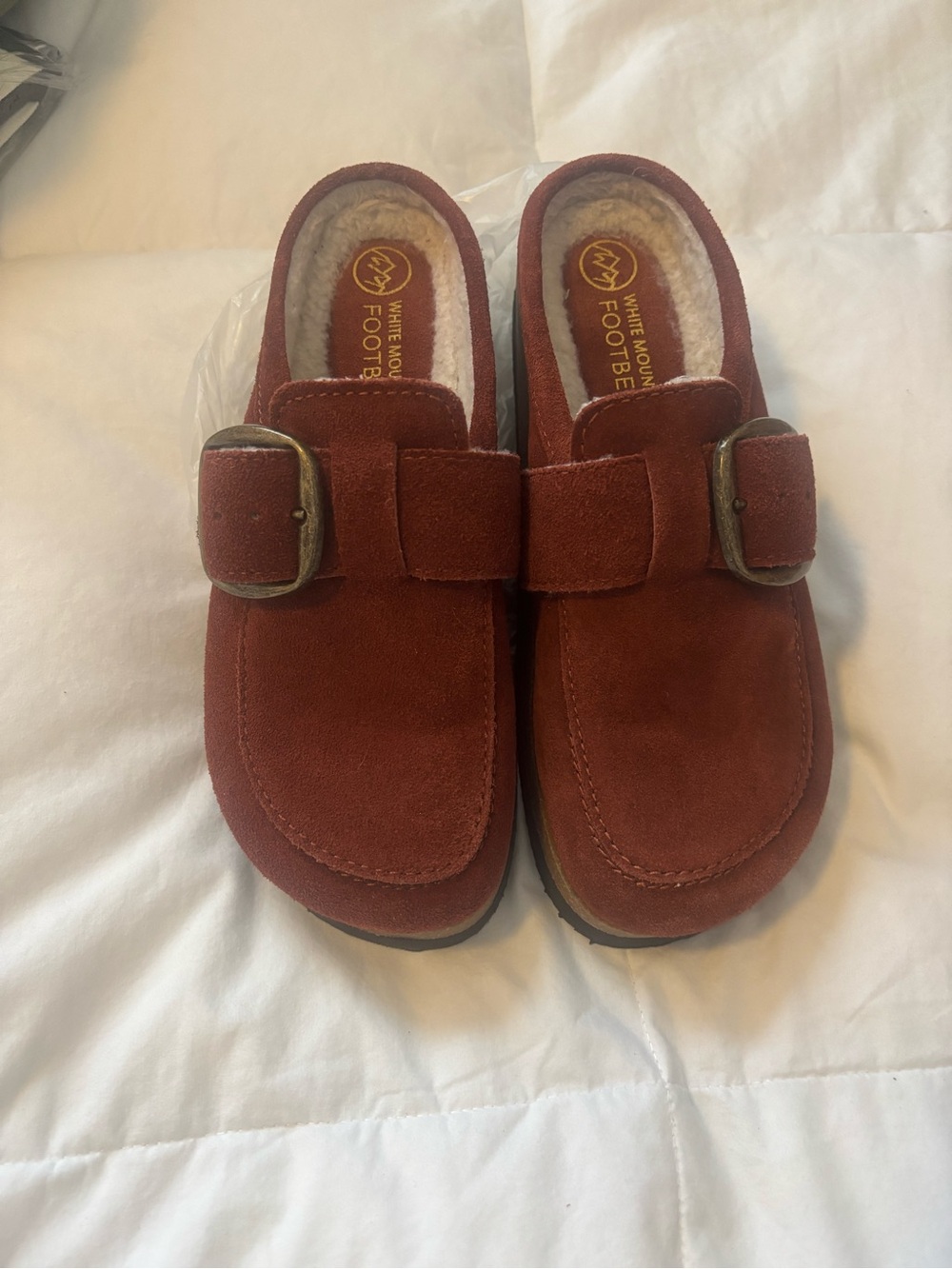 White Mountain Women Suede Slip-On Clogs in Rust Red